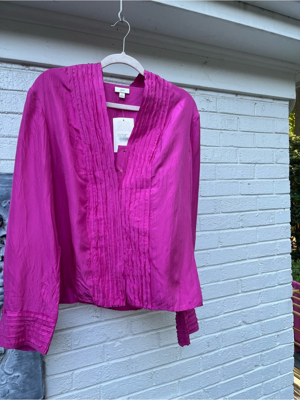 J. Jill 100% Silk pink Blouse - Picture 2 of 14